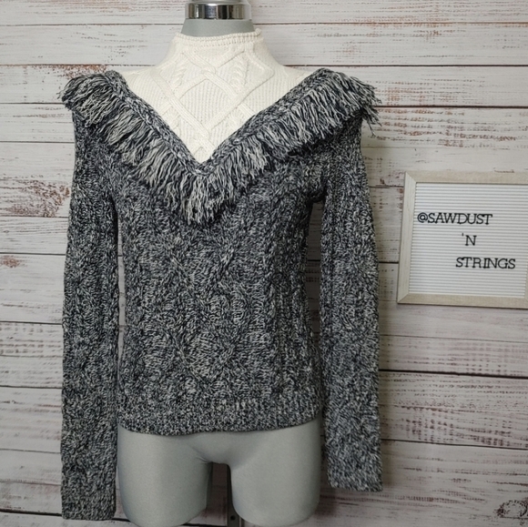 INTERMIX Deja Wool Fringe Sweater XS - Picture 4 of 13